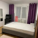 Berceni, Oltenitei, vanzare apartament 3 camere cu centrala, 2 bai